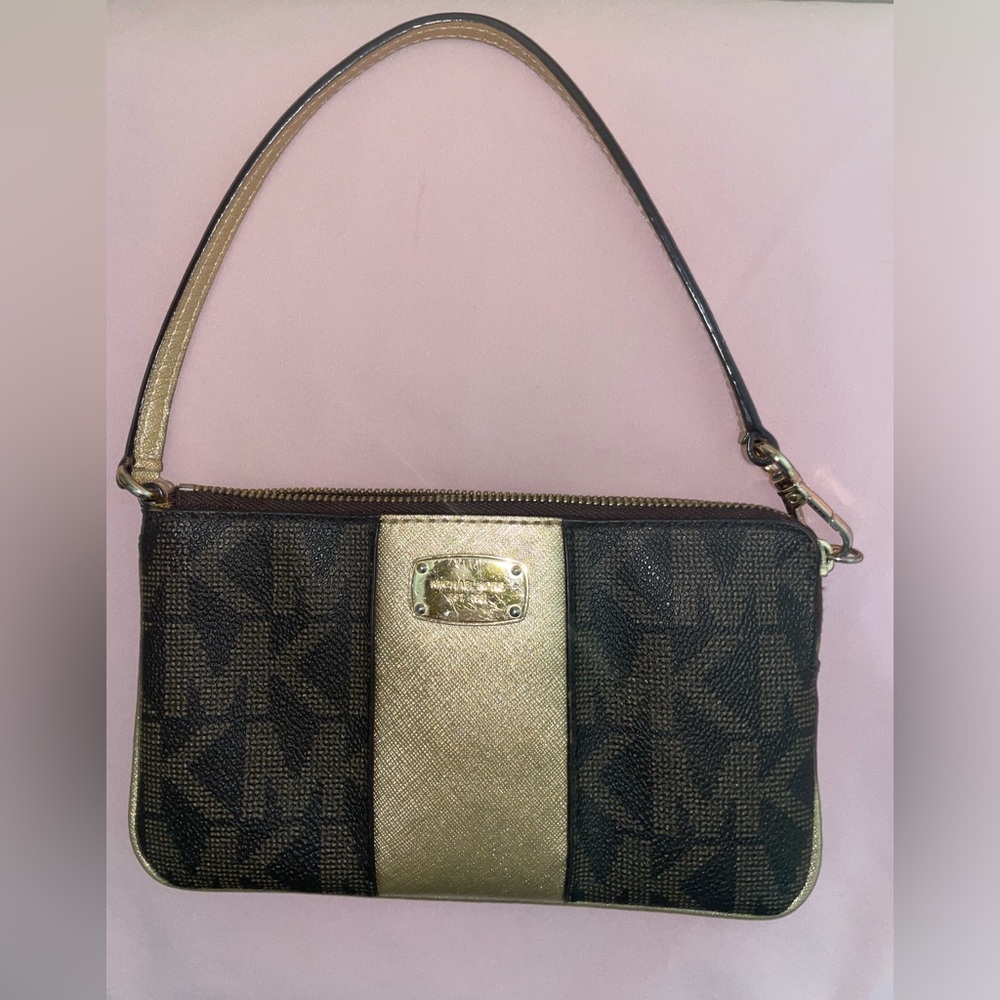 MICHAEL KORS Wristlet GOLD and BROWN LOGO with 3 card slots